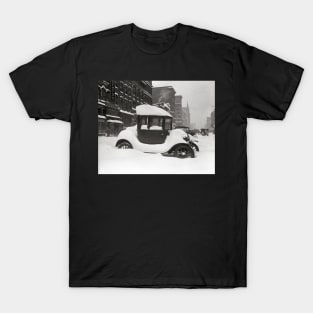 Model T Buried in Snow, 1922. Vintage Photo T-Shirt